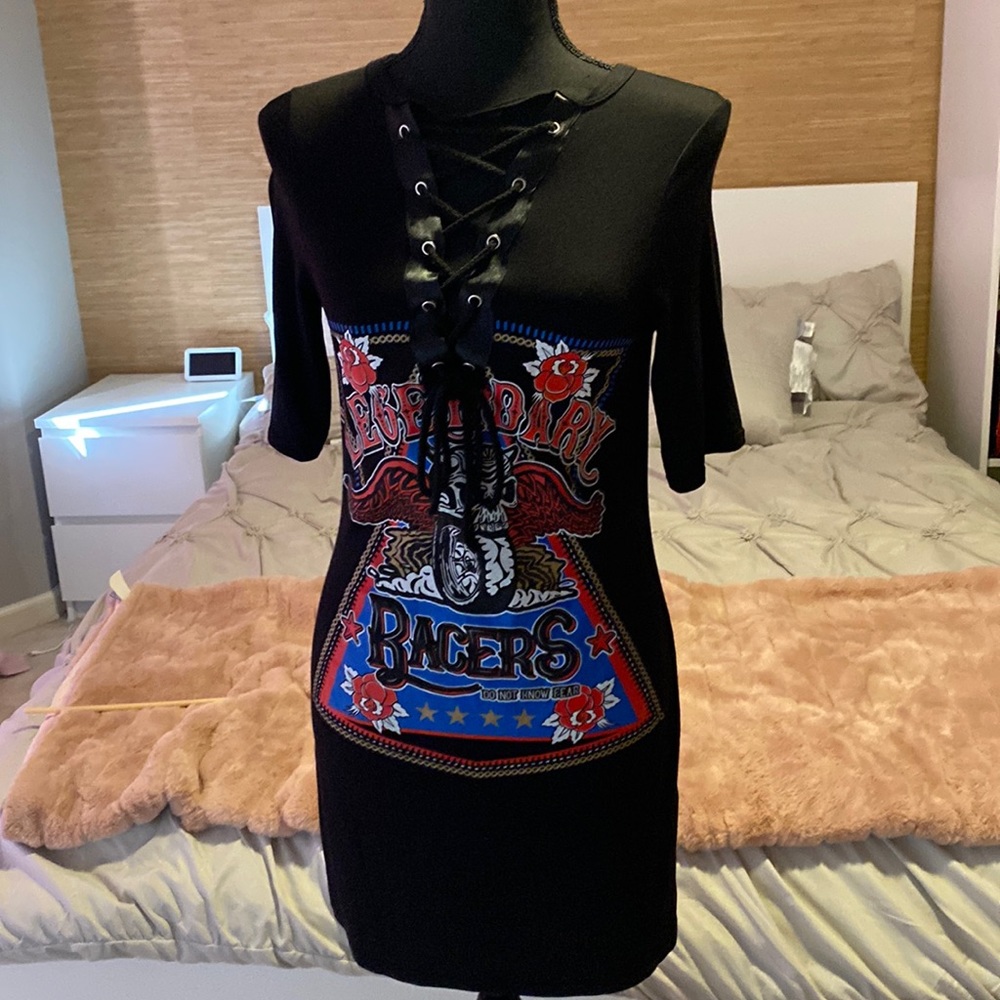 CLEANING OUT CLOSET!!! NWT Racers t-shirt Dress - XS/S pretty little thi…